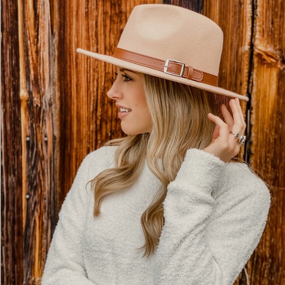 Accessories - Camel Belted fedora hat